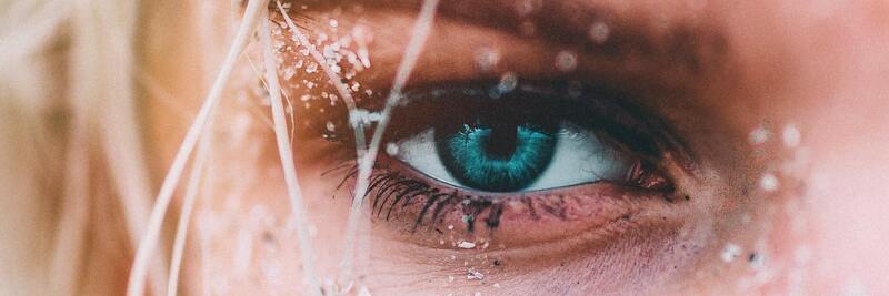 Wat te doen als je contactlenzen droogheid veroorzaken